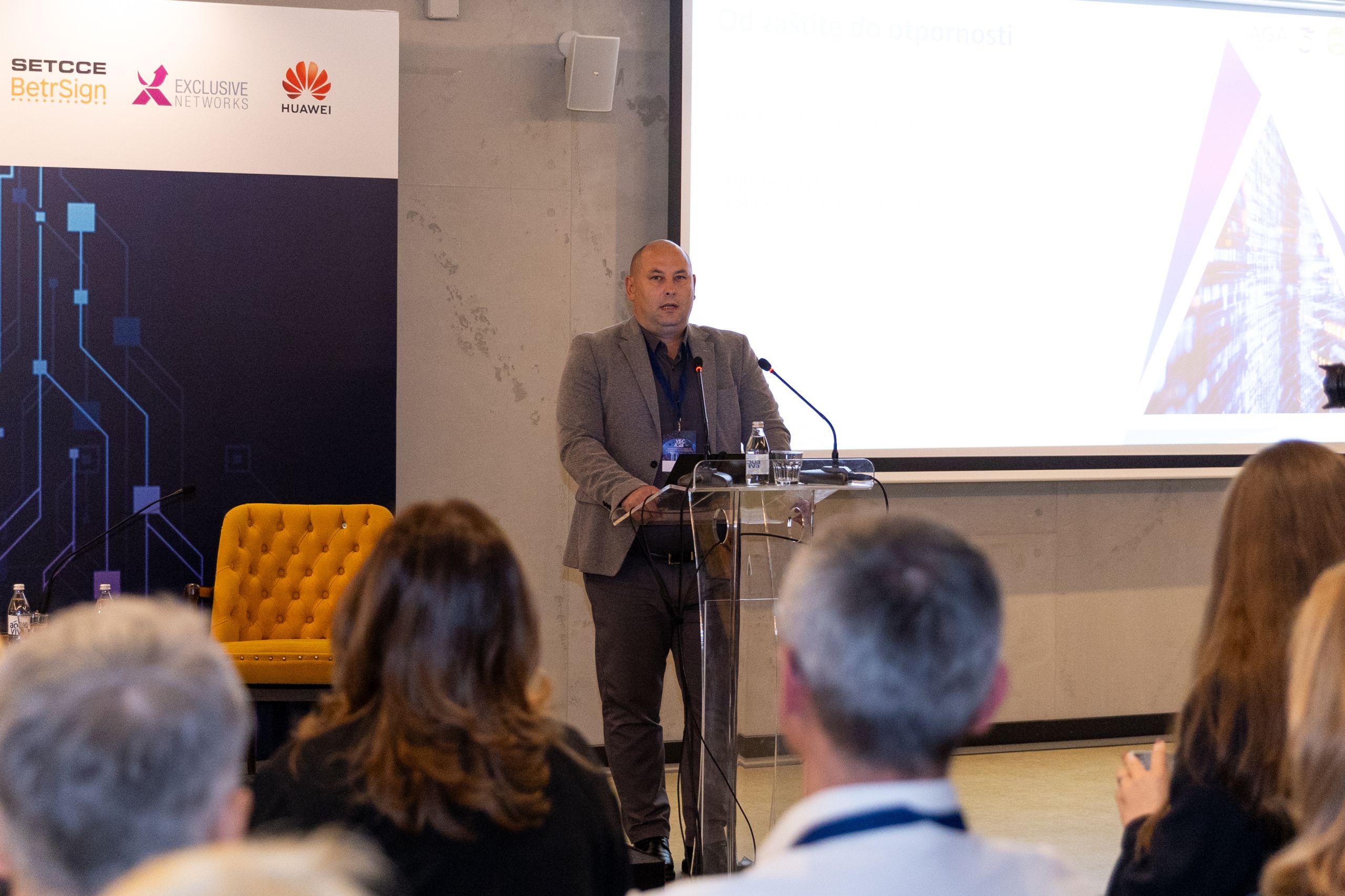 saga (7 of 11) - Copy